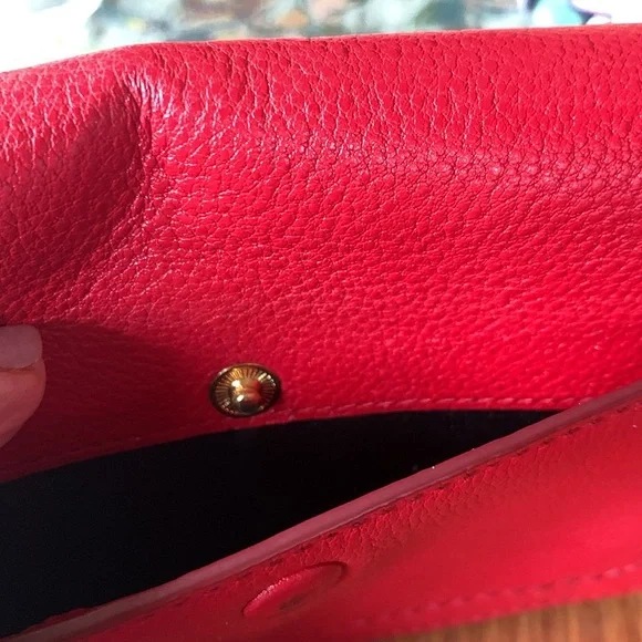 Marc Jacob’s Leather Crossbody - Picture 9 of 10